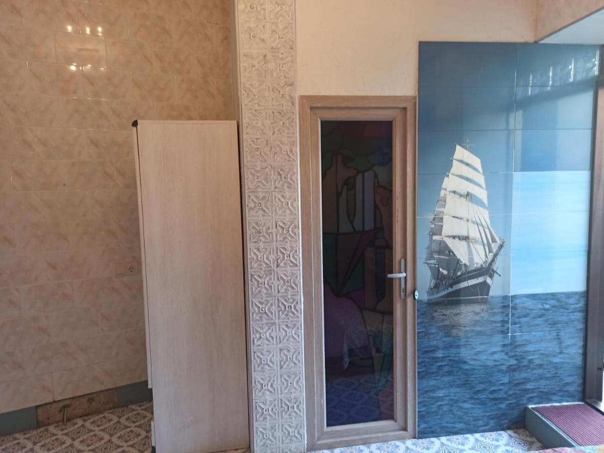 Дом У Моря С Бассейном И Сауной Odessa Eksteriør billede